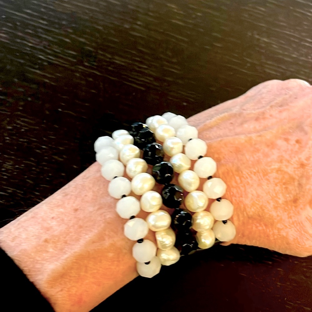 Crystal and leather cuff bracelet